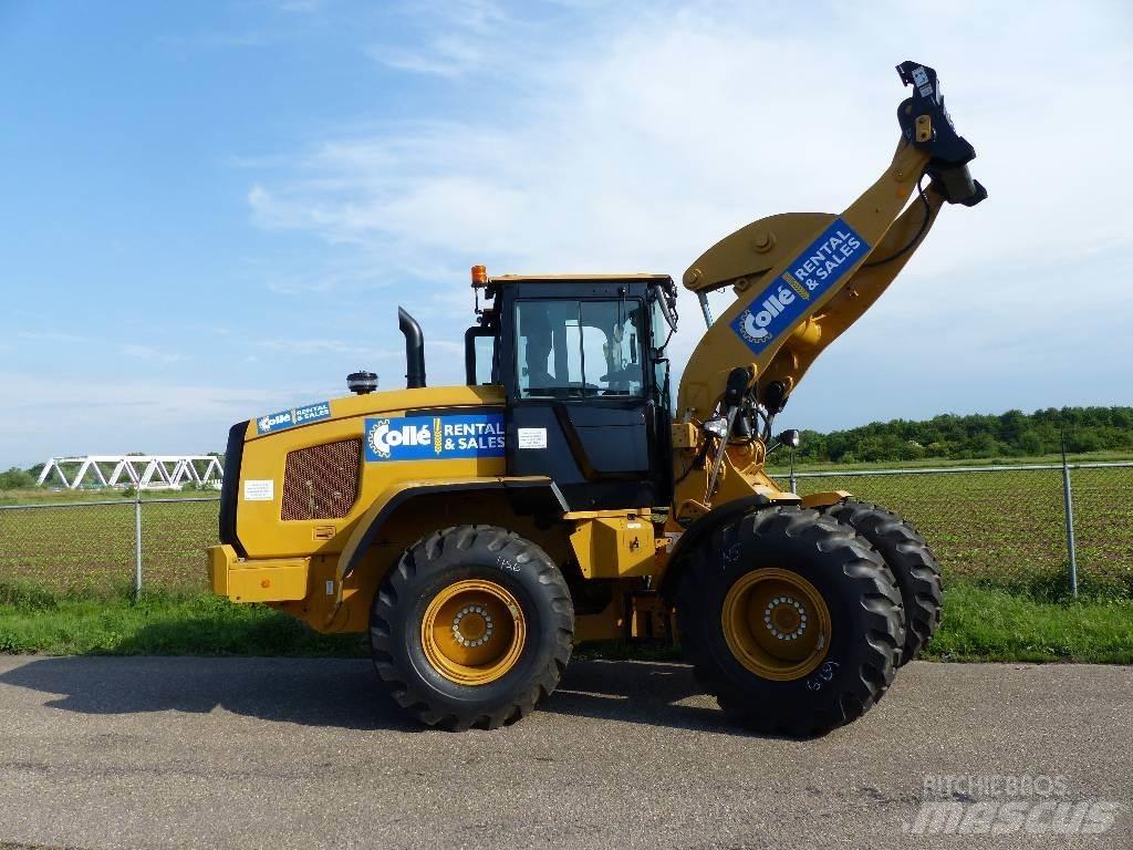 CAT 926 M Naudoti ratiniai krautuvai