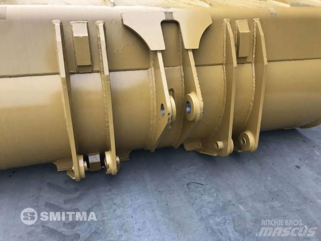 CAT 966 XE Kaušai
