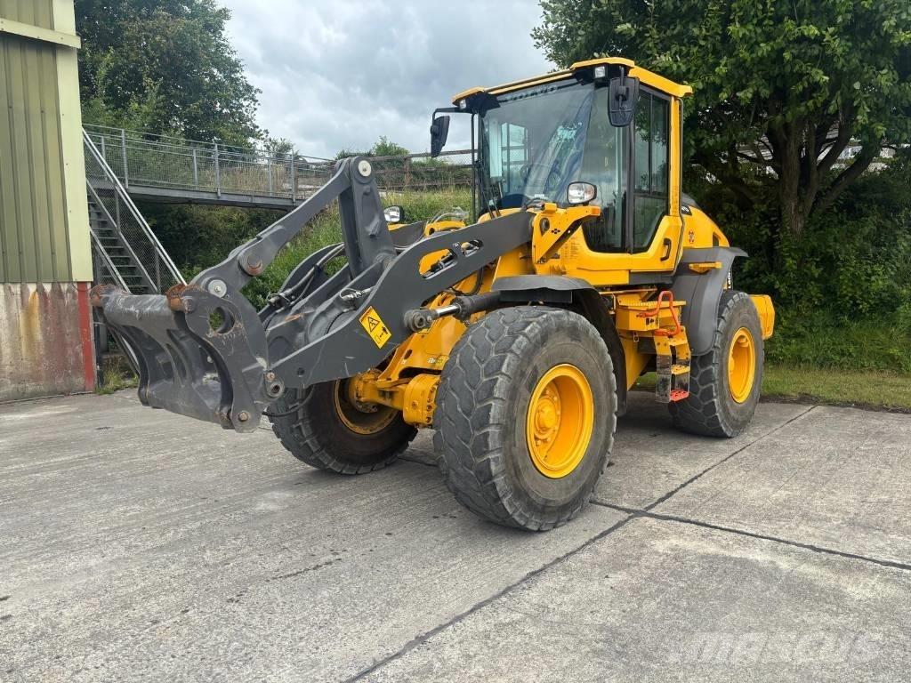 Volvo L 60 H Naudoti ratiniai krautuvai