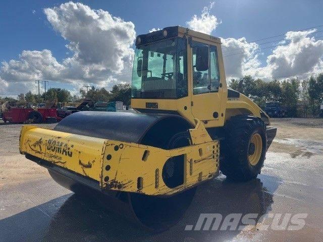 Bomag BW 213 D H-4 Vieno būgno volai
