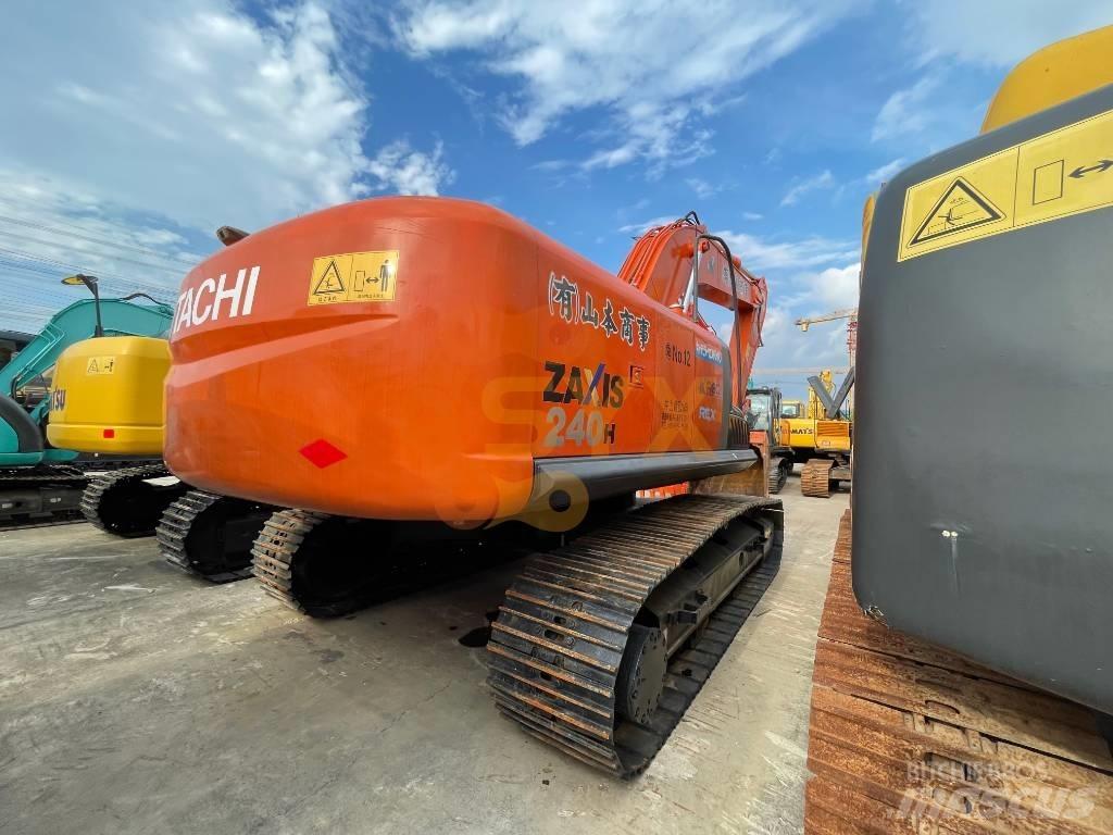 Hitachi ZX 240 Vikšriniai ekskavatoriai