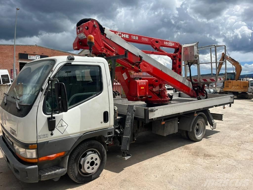 Mitsubishi Canter Sunkvežimiai su keliamuoju kabliu