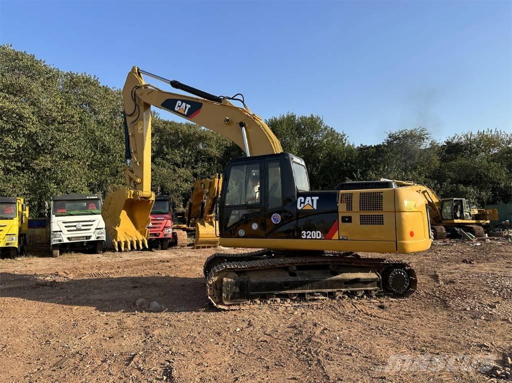 CAT 320DL Vikšriniai ekskavatoriai