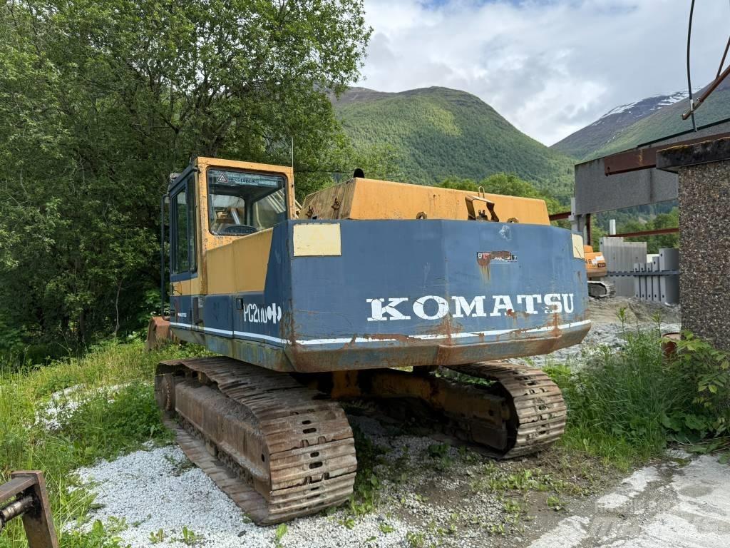 Komatsu PC 200-3 Vikšriniai ekskavatoriai