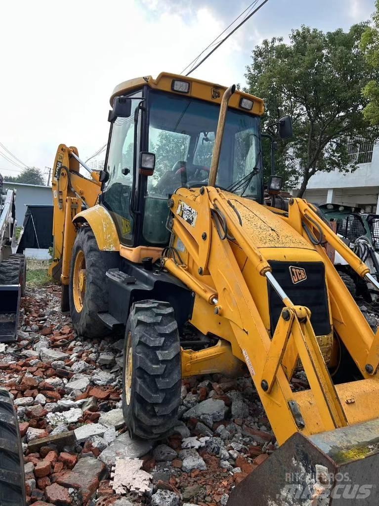 JCB 3 CX Ekskavatoriniai krautuvai