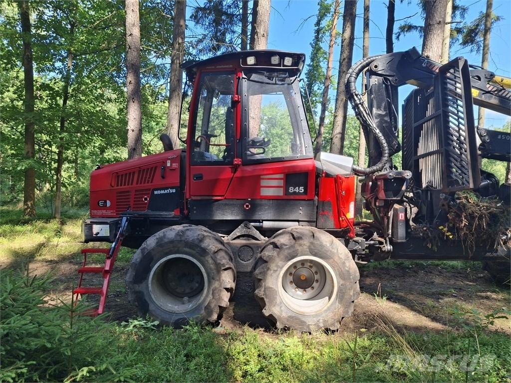 Komatsu 845 Naudoti miškovežiai (Forvarderiai)