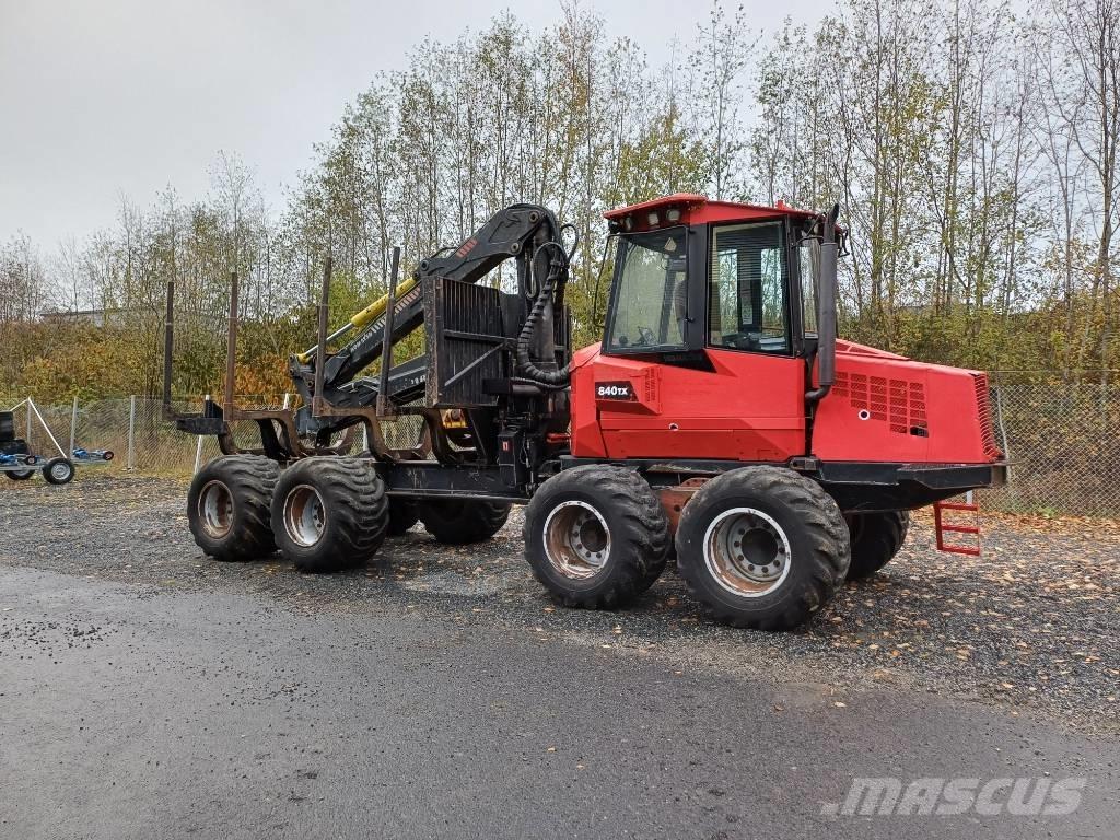 Komatsu 840 TX Naudoti miškovežiai (Forvarderiai)