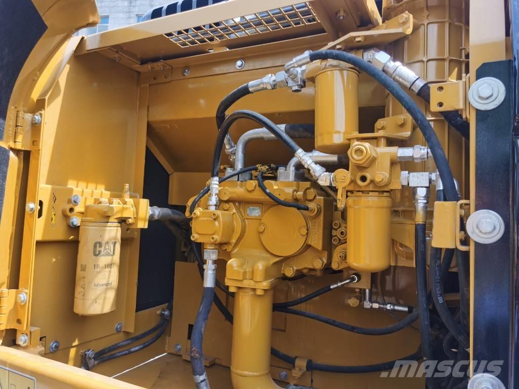 CAT 325 D Vikšriniai ekskavatoriai