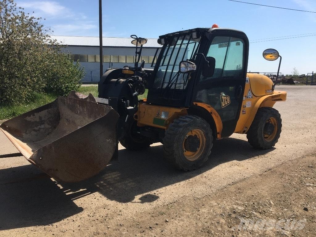 JCB 520-40 Teleskopiniai krautuvai