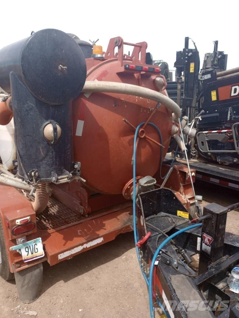 Ditch Witch FX30 Vac Gręžimo įranga ir atsarginės dalys