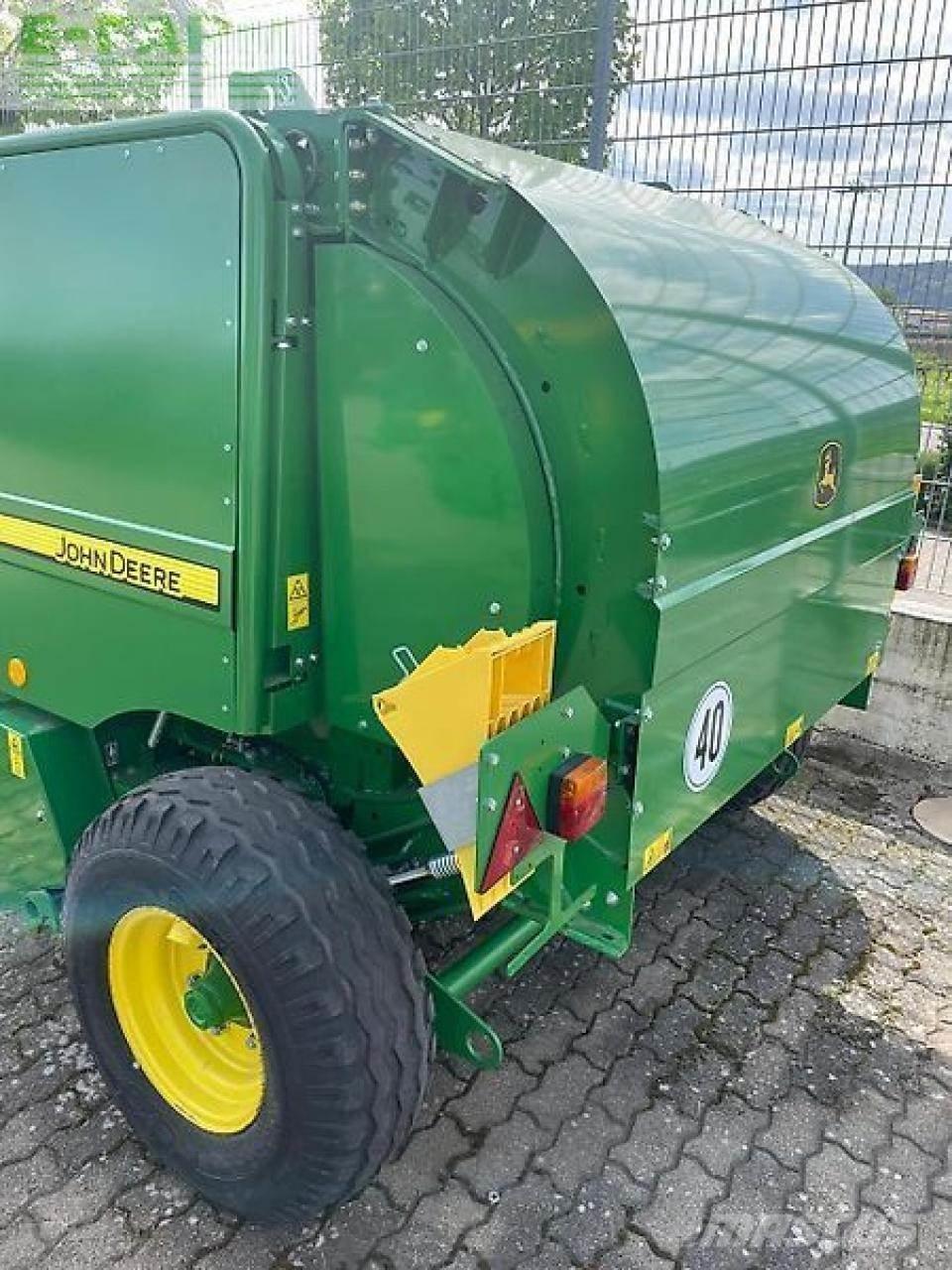 John Deere f440e Stačiakampių ryšulių presai
