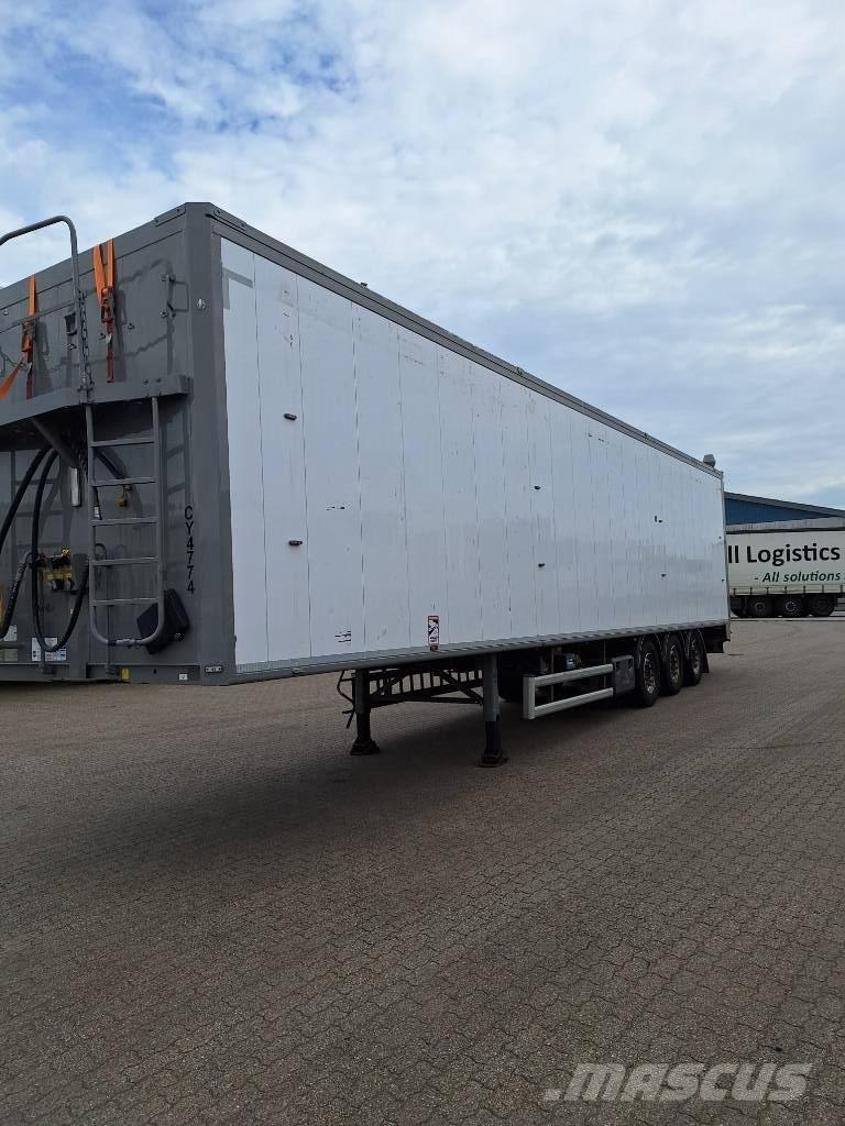 Stas MOVING FLOOR Puspriekabės su grindimis