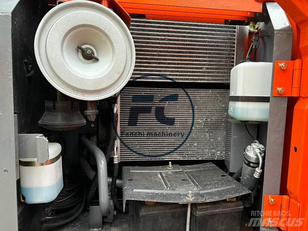 Hitachi ZX 120 Vikšriniai ekskavatoriai