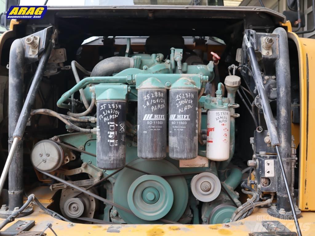 Volvo A 25 D Karjeriniai savivarčiai