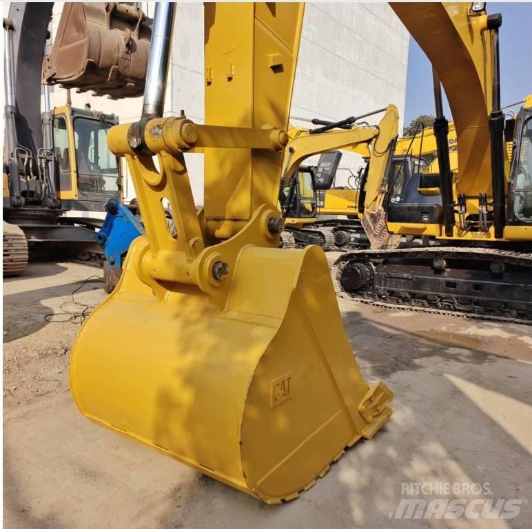 CAT 329 D Vikšriniai ekskavatoriai