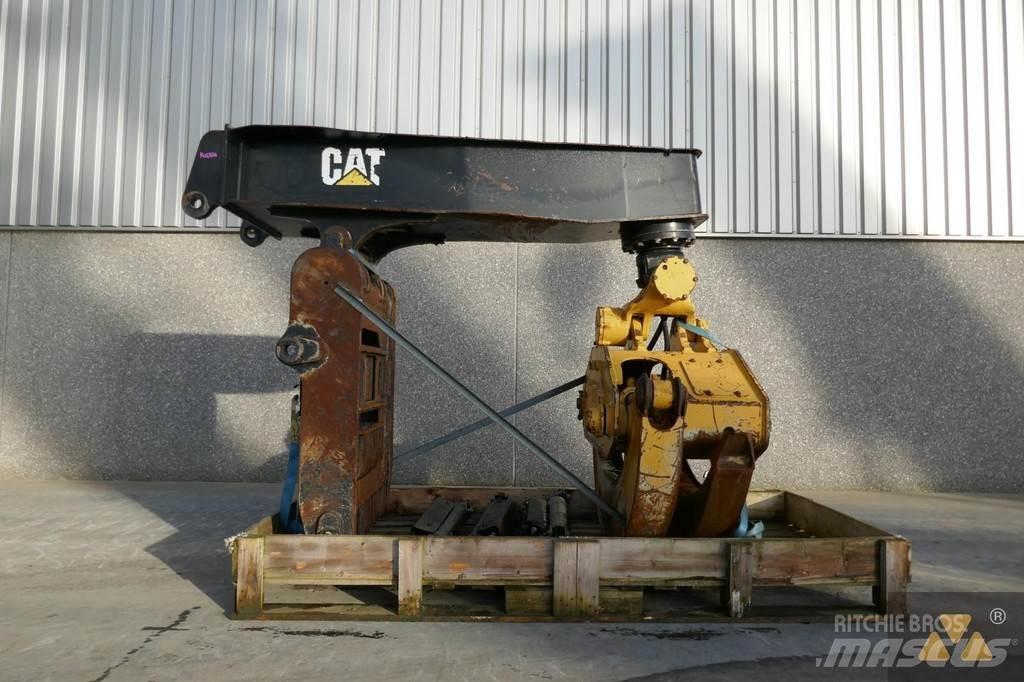 CAT 525D Grapple Transportas - Kita