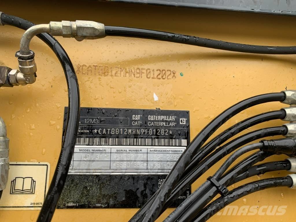 CAT 12 M 3 Greideriai