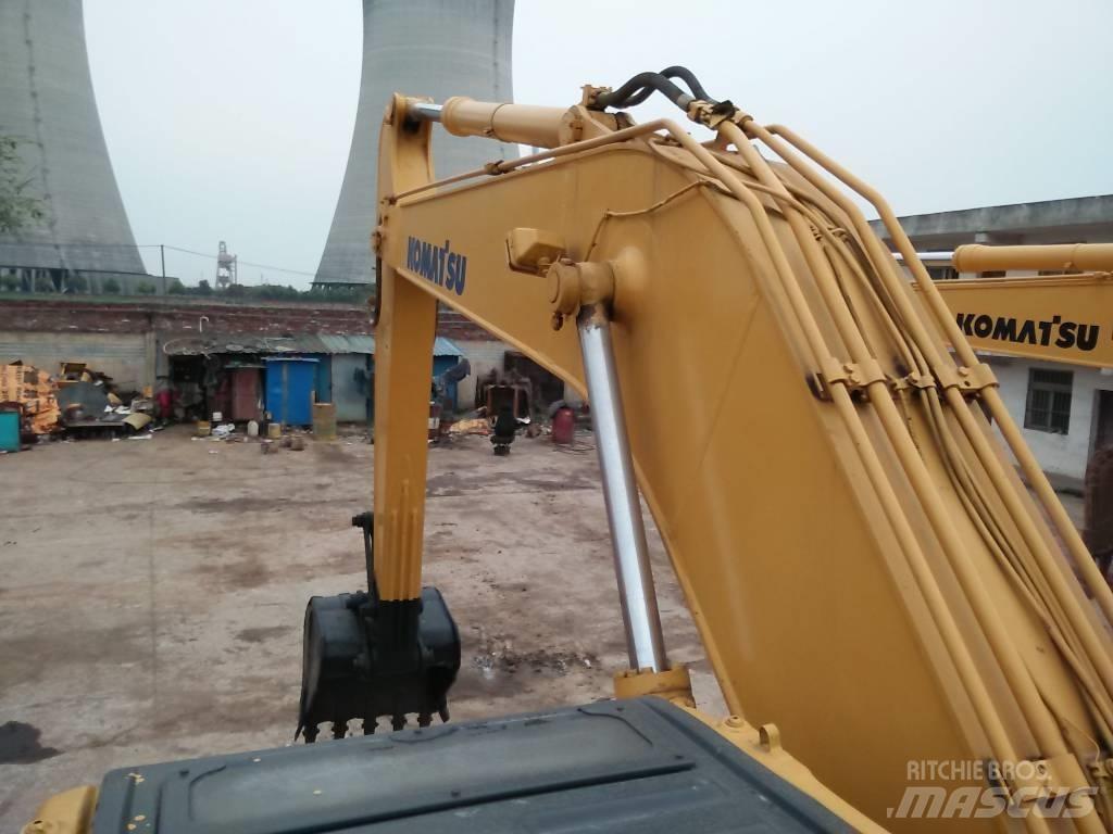 Komatsu PC 200-7 Vikšriniai ekskavatoriai