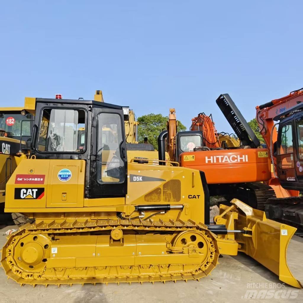 CAT D 5 K Vikšriniai buldozeriai