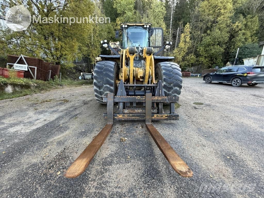 CAT 980 Naudoti ratiniai krautuvai