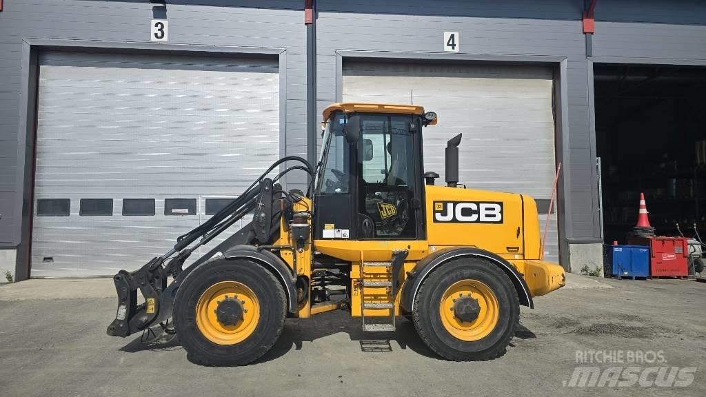 JCB 411 Naudoti ratiniai krautuvai