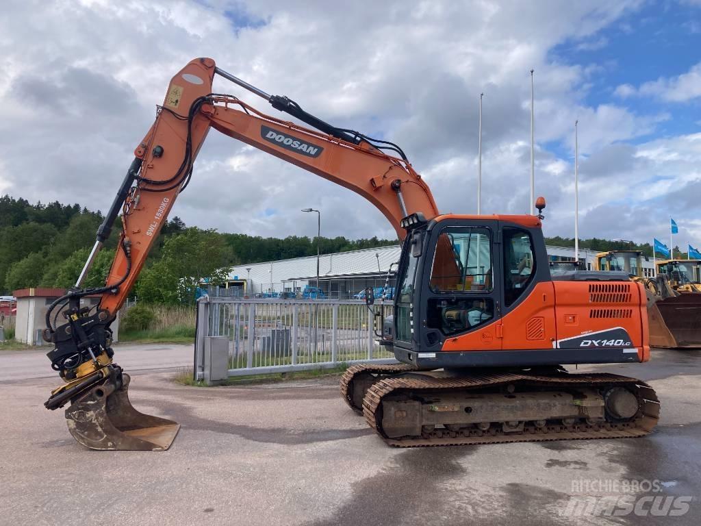 Doosan DX 140 LC-3 Vikšriniai ekskavatoriai