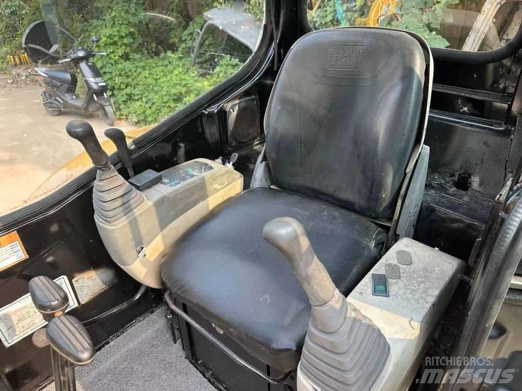 CAT 303 CR Mini ekskavatoriai < 7 t