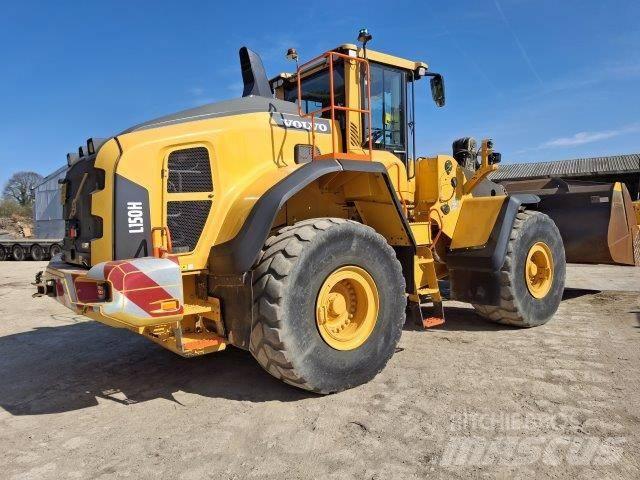 Volvo L 150 H Naudoti ratiniai krautuvai
