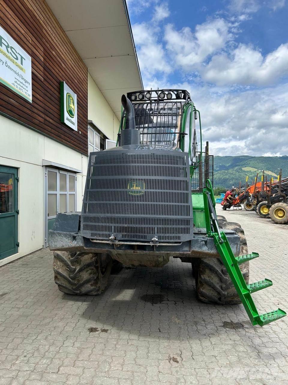 John Deere 1510 G Naudoti miškovežiai (Forvarderiai)