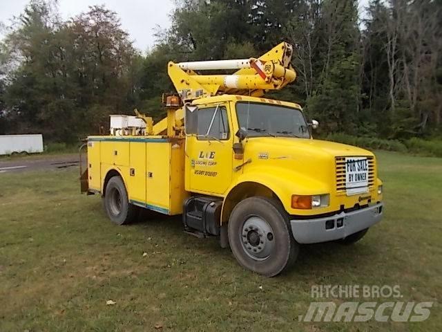International 4900 Automobiliniai kranai