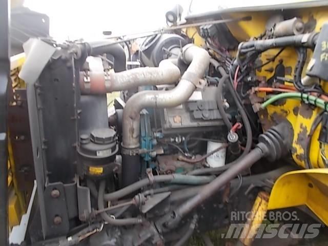 International 4900 Automobiliniai kranai