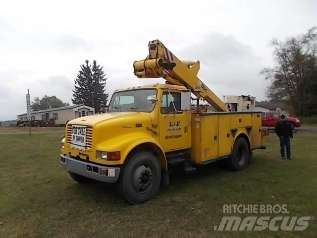 International 4900 Automobiliniai kranai