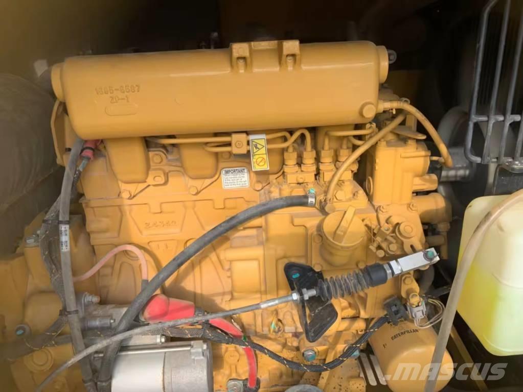 CAT 307,5 Vikšriniai ekskavatoriai