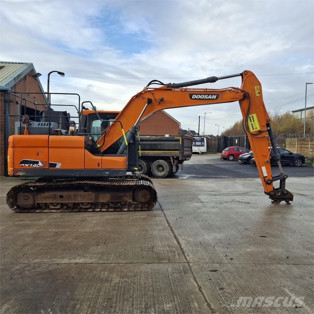 Doosan DX140LC Vikšriniai ekskavatoriai