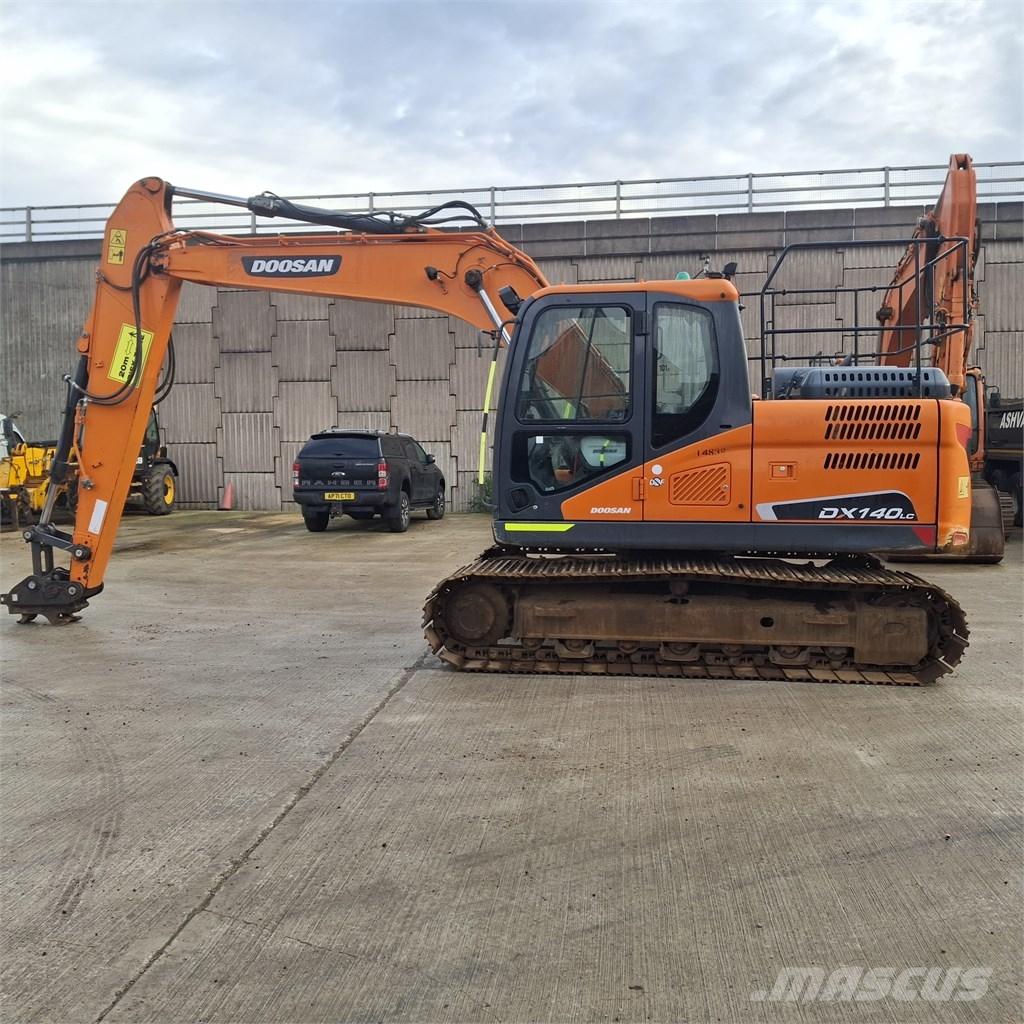 Doosan DX140LC Vikšriniai ekskavatoriai