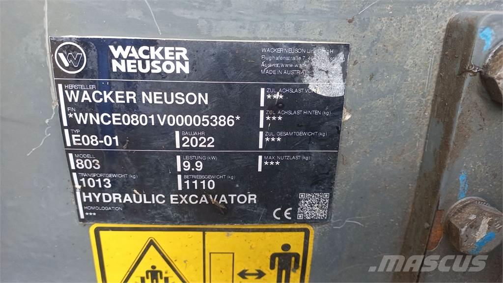 Wacker Neuson 803 Vikšriniai ekskavatoriai