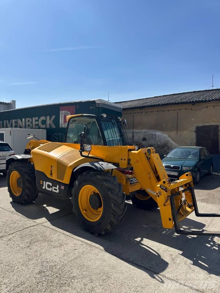 JCB 531-70 Teleskopiniai krautuvai