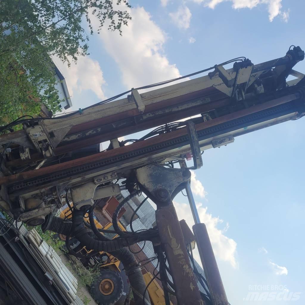 Atlas Copco CM 780 D Žemės paviršiaus gręžimo technika