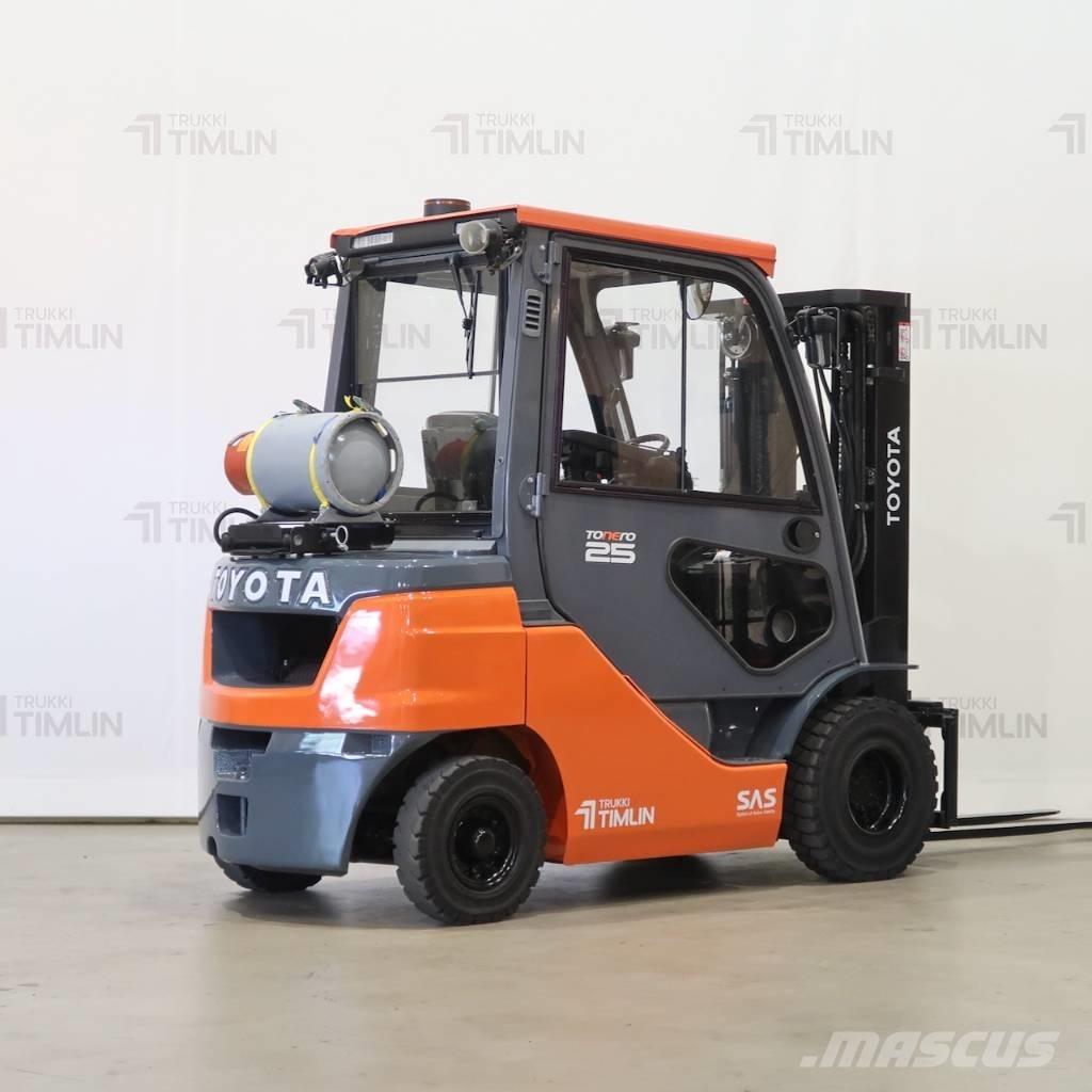 Toyota 02-8FGF25 LPG (dujiniai) krautuvai