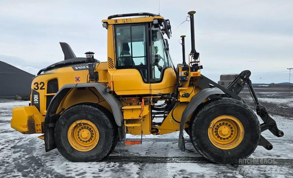 Volvo L 90 H Naudoti ratiniai krautuvai