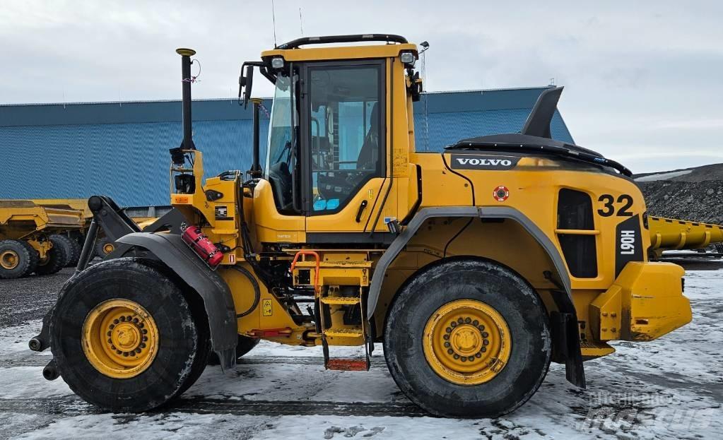 Volvo L 90 H Naudoti ratiniai krautuvai