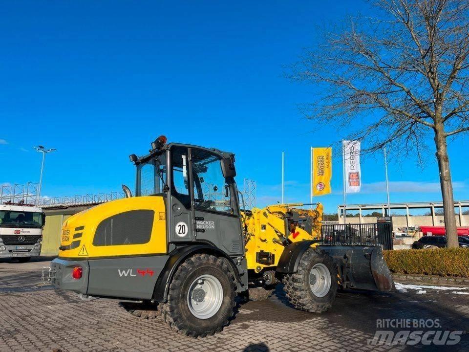 Wacker Neuson WL44 Naudoti ratiniai krautuvai