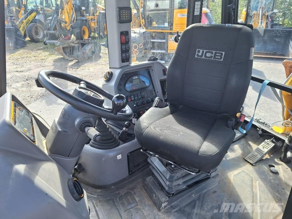 JCB 3 CXE Compact Ekskavatoriniai krautuvai