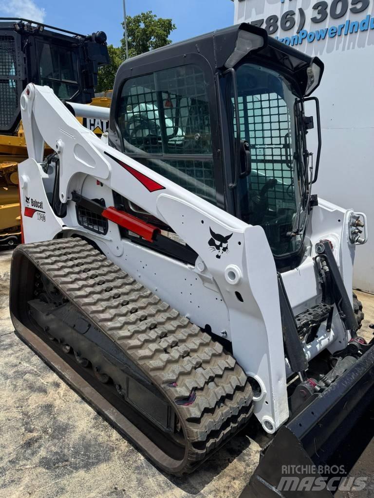 Bobcat T 740 Krautuvai su šoniniu pasukimu