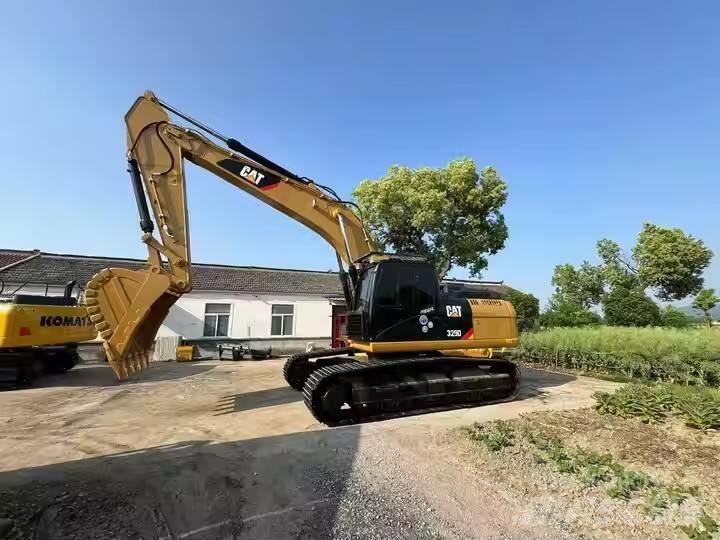 CAT 329 D Vikšriniai ekskavatoriai