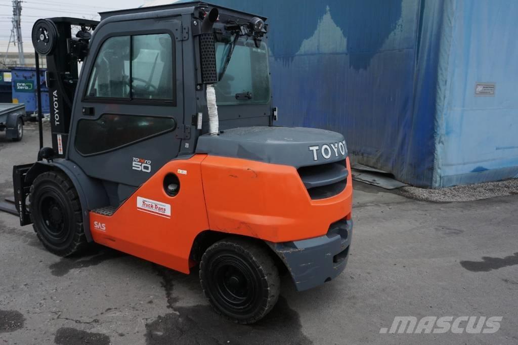 Toyota 40-8FD45N Dyzeliniai krautuvai