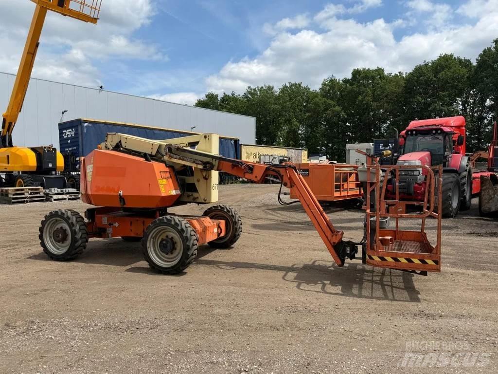 JLG 340 AJ Alkūniniai keltuvai