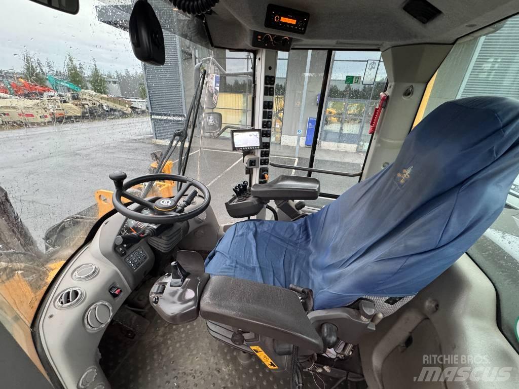Volvo L 120 H Naudoti ratiniai krautuvai