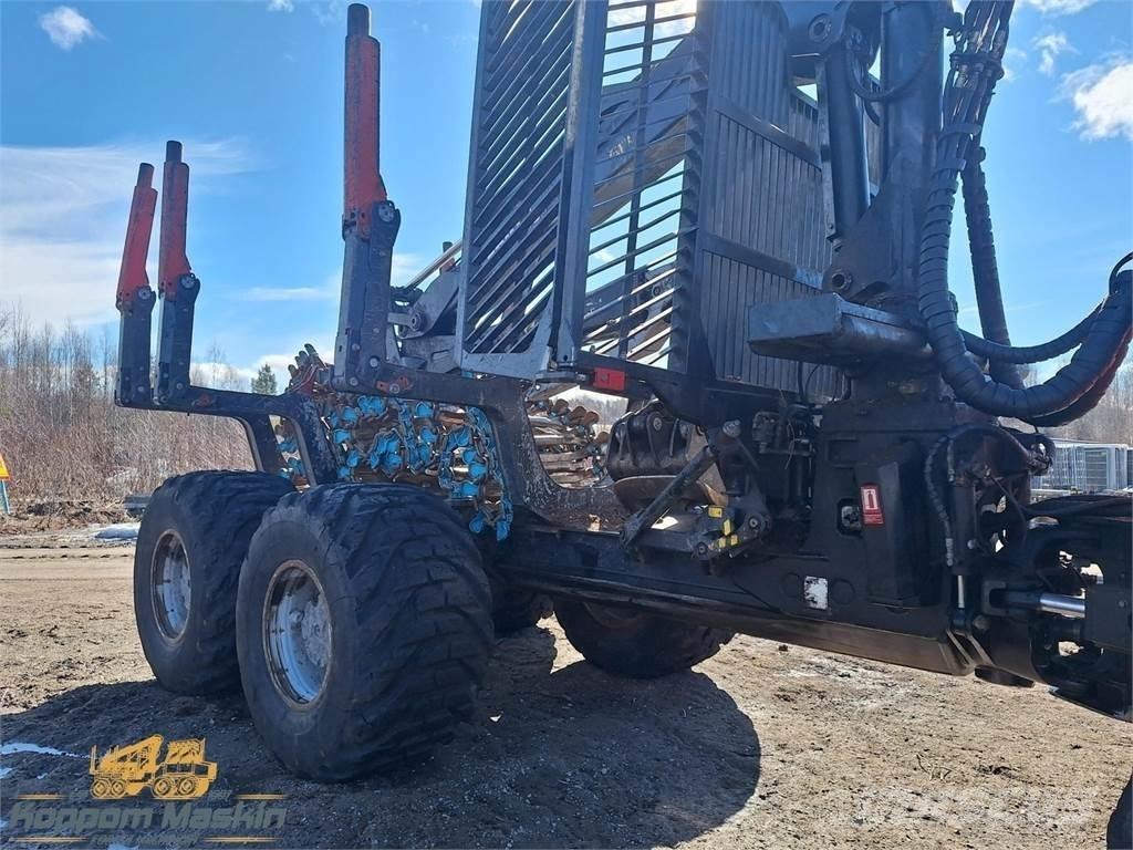Komatsu 895 Miško technika (Harvesteriai)