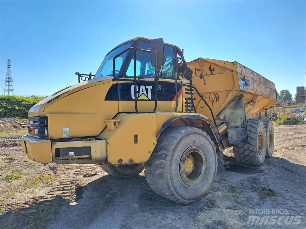CAT 730 Važiuoklė su kabina